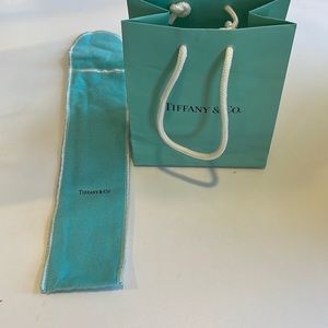 Tiffany Velvet Pouch and Gift Bag